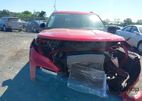 2022 Ford Explorer Xlt z USA, uszkodzony, nr VIN 1FMSK8DH2NGC09901